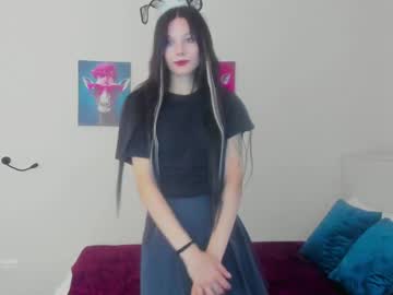 Viksipix Chaturbate stream image from June 22, 2025
