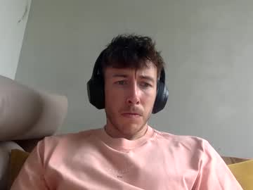 Skyisthelimit1995 Chaturbate stream image from June 22, 2025