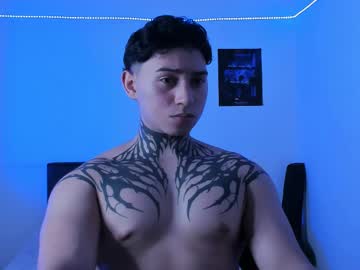 Alessandro_Wolf Chaturbate stream image from June 22, 2025