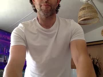 Everythingneeded Chaturbate stream image from June 22, 2025