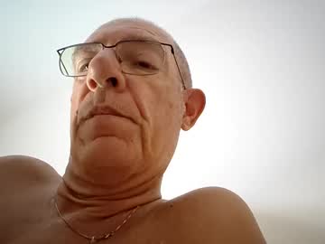 Markmarkmark00 Chaturbate stream image from June 22, 2025
