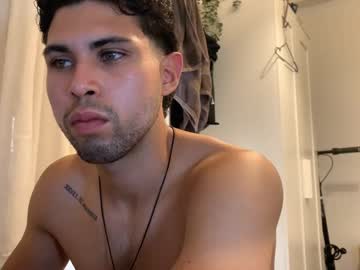Diegomaxxxx Chaturbate stream image from June 22, 2025