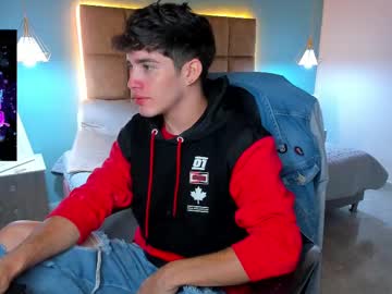 Alejootwink_ Chaturbate stream image from June 22, 2025