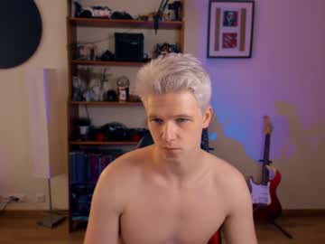 Brestonsweet Chaturbate stream image from June 22, 2025