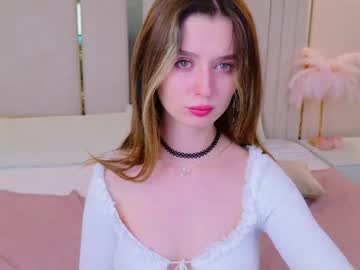 Marybeth_Snow Chaturbate stream image from June 22, 2025