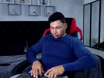 Tyler_Hank1 Chaturbate stream image from June 22, 2025
