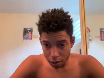 Holycum4 Chaturbate stream image from June 22, 2025