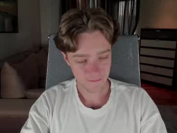 Mannyforreal Chaturbate stream image from June 22, 2025