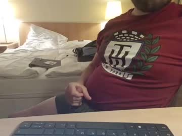 Niceguy8854 Chaturbate stream image from June 22, 2025