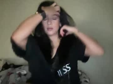 Sunflowernights Chaturbate stream image from June 22, 2025