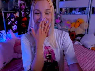 Cuttie_Ponyy Chaturbate stream image from June 22, 2025