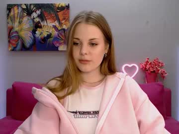 Mimicass Chaturbate stream image from June 22, 2025