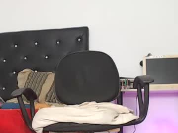 Ashelyhots9inches Chaturbate stream image from June 22, 2025