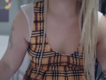 Bisexyeliz35 Chaturbate stream image from June 22, 2025