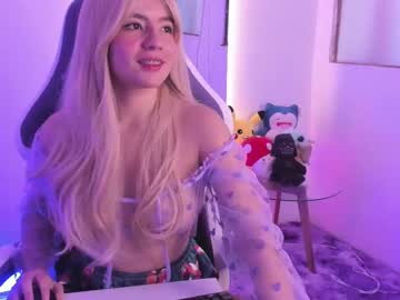 Littleangellllll Chaturbate stream image from June 22, 2025