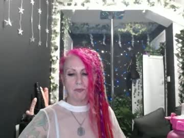 Saucysky Chaturbate stream image from June 22, 2025