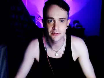 Yyscript Chaturbate stream image from June 22, 2025