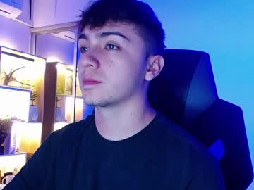 Aron__Cooper Chaturbate stream image from June 23, 2025