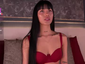 Evamoretti Chaturbate stream image from June 23, 2025