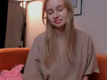 Nayeon_Nicetouch Chaturbate stream image from June 23, 2025