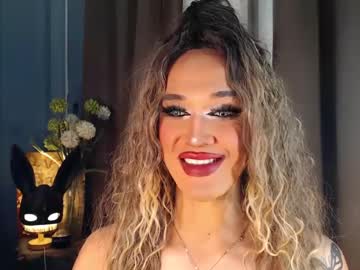 Aleinacroft Chaturbate stream image from June 23, 2025