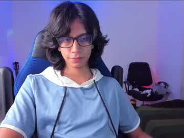 Literateboy Chaturbate stream image from June 23, 2025