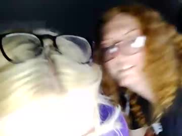Xellabee Chaturbate stream image from June 23, 2025