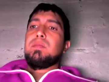 Cangux Chaturbate stream image from June 23, 2025