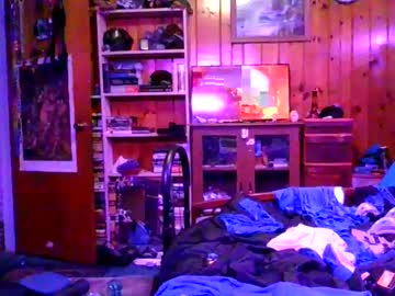 Comforter8 Chaturbate stream image from June 23, 2025
