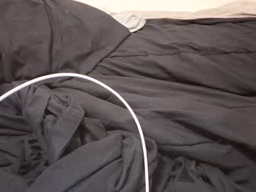 Greyskies2022 Chaturbate stream image from June 23, 2025