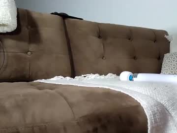 Luckyjadestone Chaturbate stream image from June 23, 2025