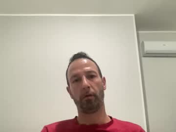 Peppinslosqualo Chaturbate stream image from June 23, 2025
