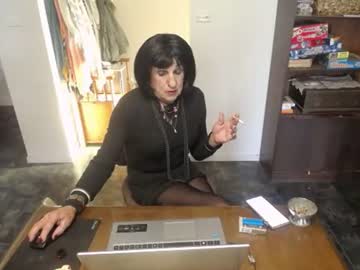 Bridgetfouru Chaturbate stream image from June 23, 2025
