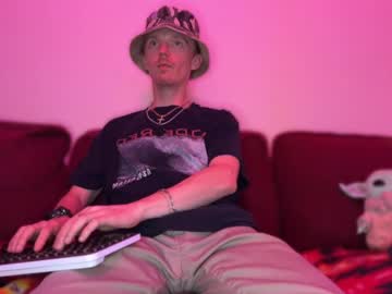 Coledawg13 Chaturbate stream image from June 23, 2025