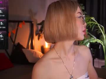 Lindathacker Chaturbate stream image from June 23, 2025