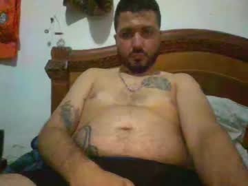 Ianssexx Chaturbate stream image from June 23, 2025