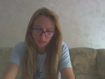 Melly_Rosey Chaturbate stream image from June 23, 2025