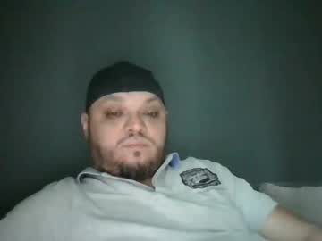 Glusgan Chaturbate stream image from June 23, 2025