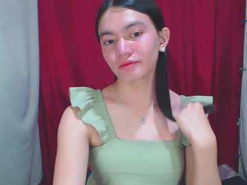 Urhottiest_Katey Chaturbate stream image from June 23, 2025