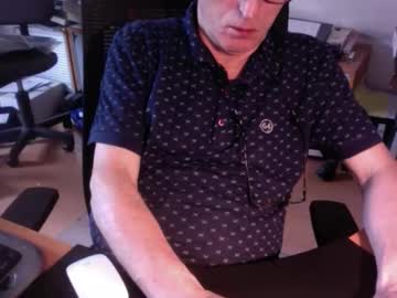 Amor2200 Chaturbate stream image from June 23, 2025