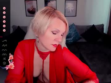 Louisa_Bay Chaturbate stream image from June 23, 2025