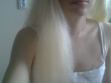 Ditamilton Chaturbate stream image from June 23, 2025