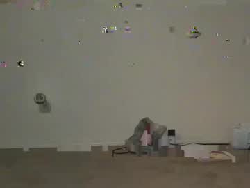 Yungbbcbro Chaturbate stream image from June 23, 2025