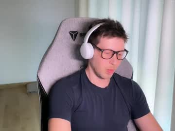 Spaduz Chaturbate stream image from June 23, 2025