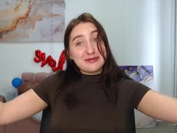 Elmirapowers Chaturbate stream image from June 23, 2025