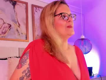 Valeriefoxx Chaturbate stream image from June 23, 2025