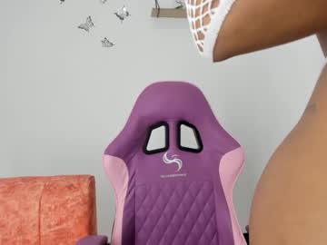Aitanacortes Chaturbate stream image from June 23, 2025