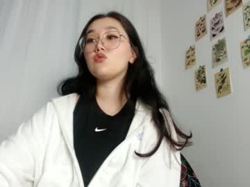 Jennatyan Chaturbate stream image from June 23, 2025