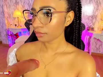 Spicyamelia Chaturbate stream image from June 23, 2025