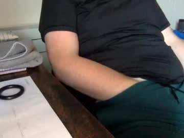 Uncutchub526 Chaturbate stream image from June 23, 2025